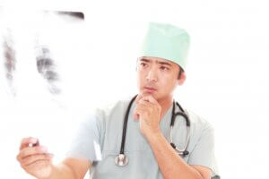 レントゲン・MRI