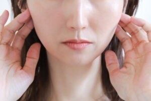 咬筋を緩める鍼治療